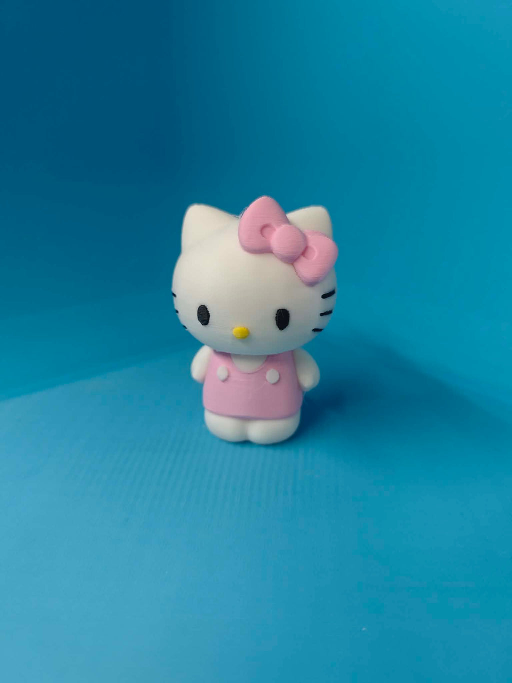 HELLO KITTY  KEYCHAIN